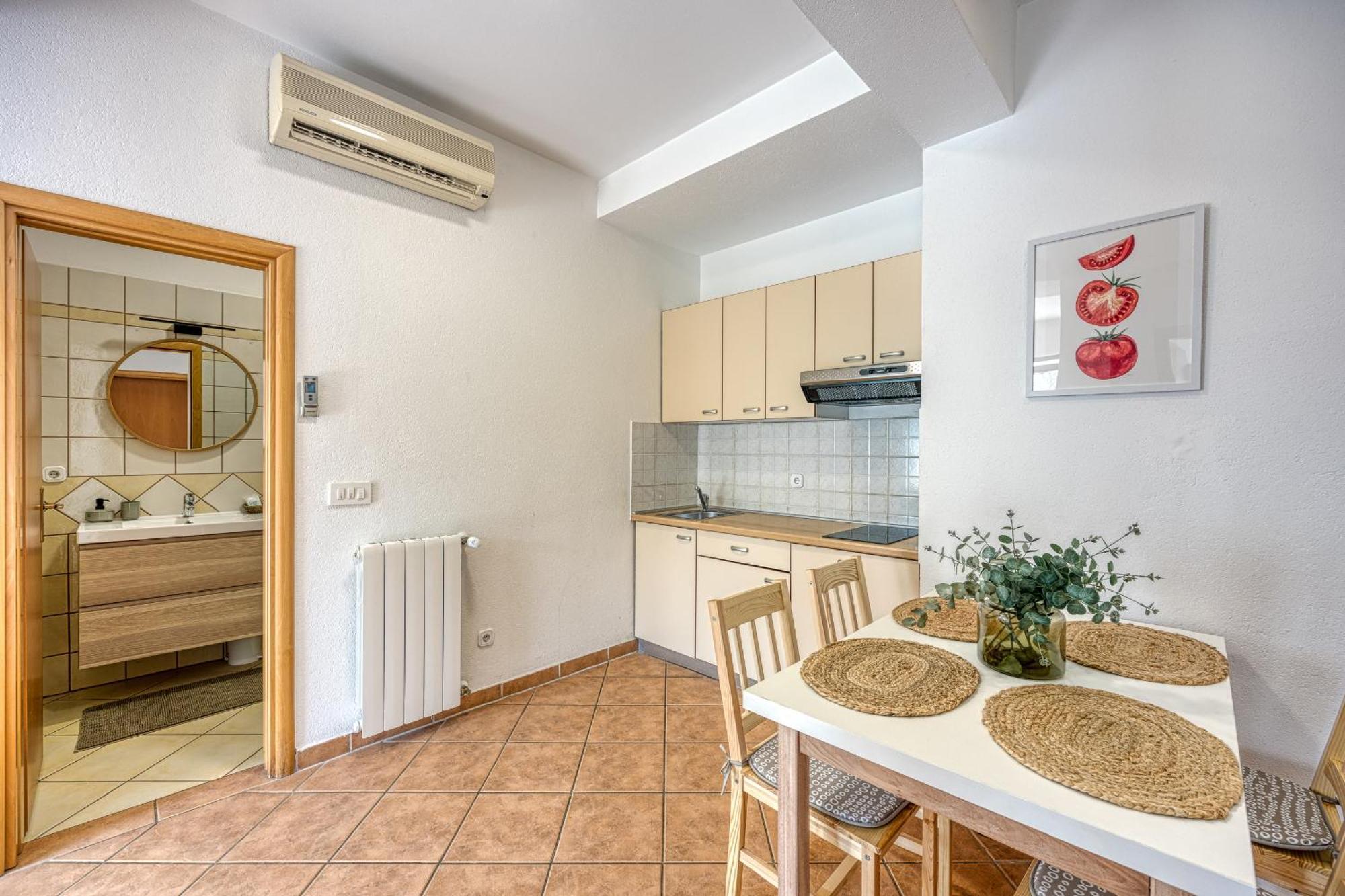 Casa Mareva Hotel Porec Ruang foto