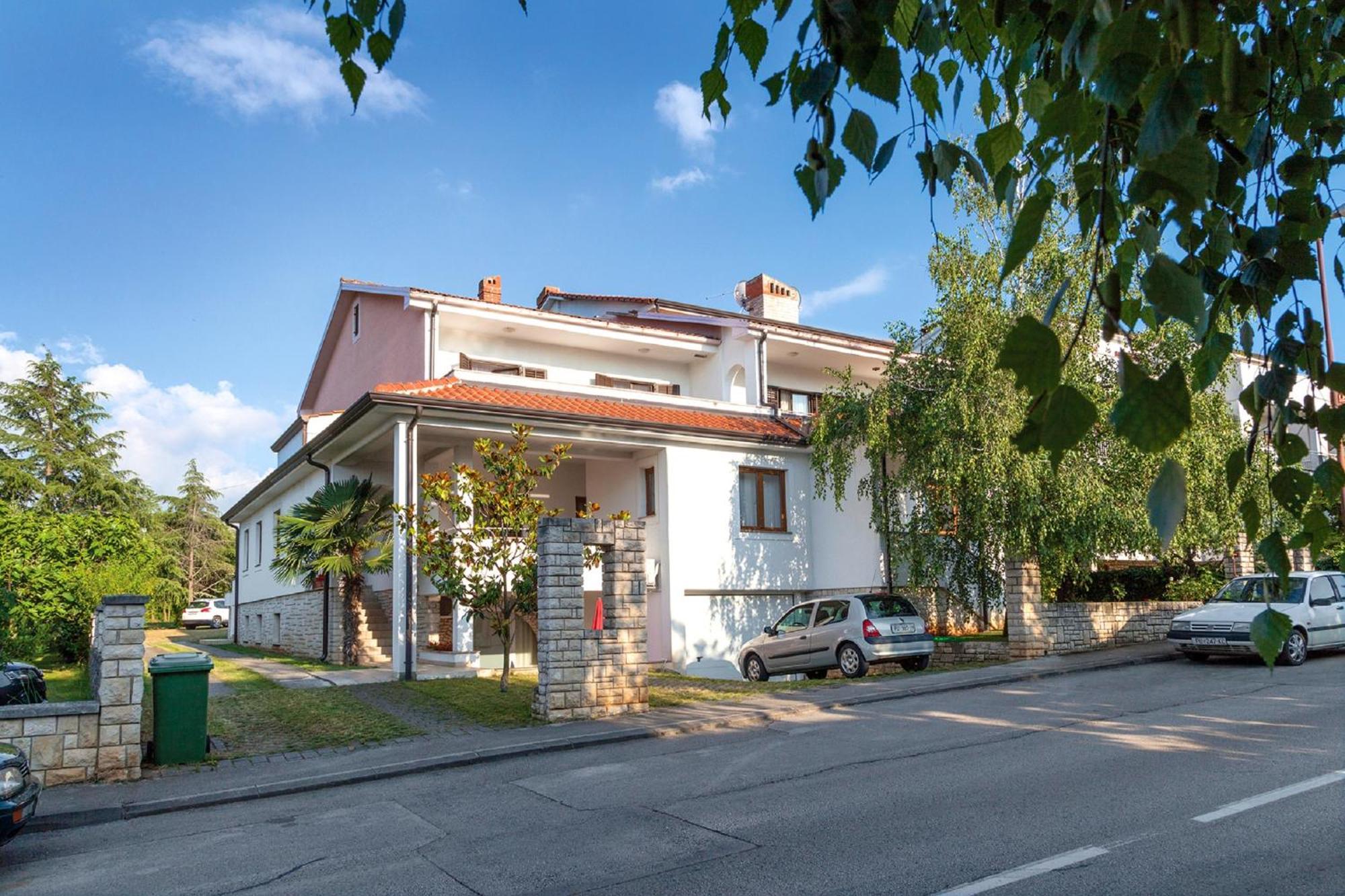 Casa Mareva Hotel Porec Bagian luar foto